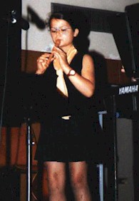 Martina spielt die Flte zu El Condor Pasa
